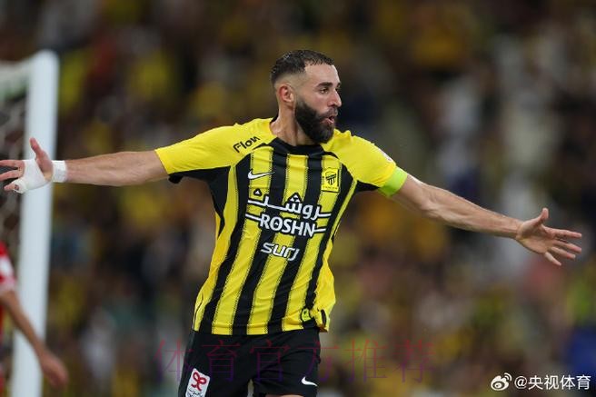 本泽马头球辕门射戟连续7场破门 刷新皇马生涯最佳